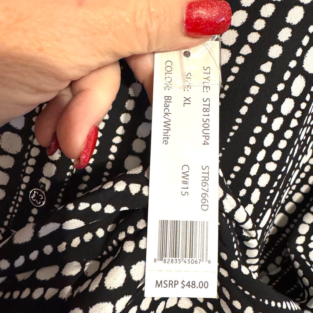 NWT  Zac & Rachel Black and White Blouse   XLARGE   #1 - Picture 11 of 11
